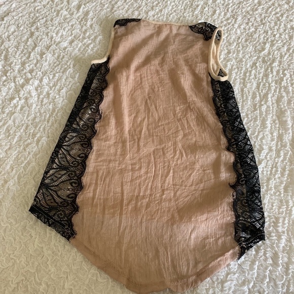 Anthropologie a’reve side lace tank top size small - Picture 4 of 9